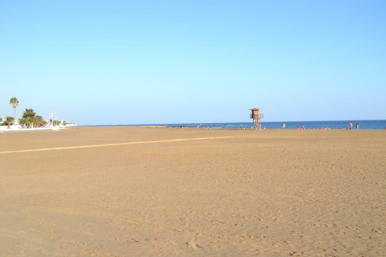 Flower Beach Deluxe Плайя-Онда Экстерьер фото